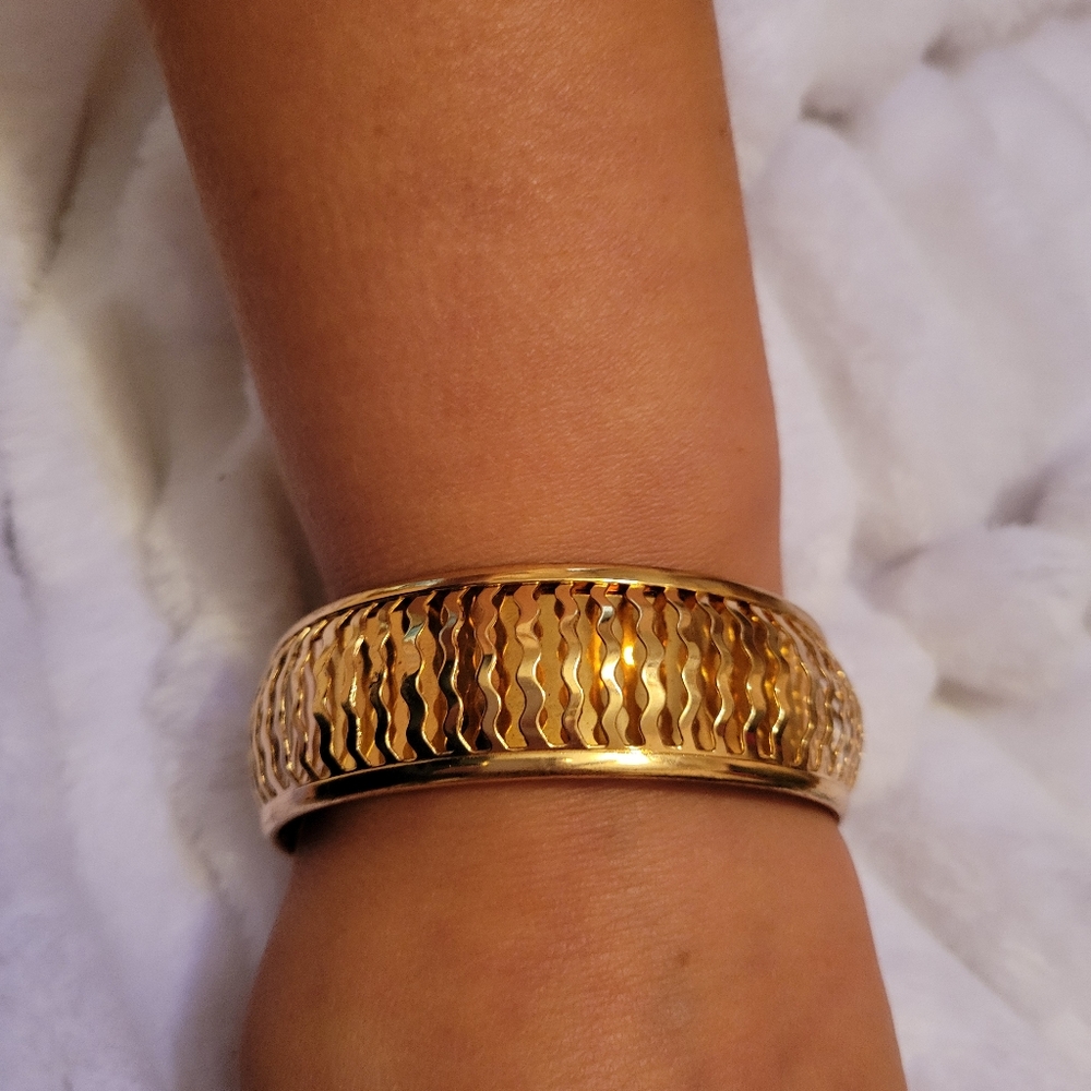 Bracelet - Picture 2 of 2